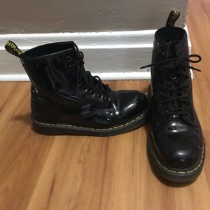 Size 8 THE ORIGINAL Dr Marten Doc